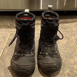 the north face kids snow boots